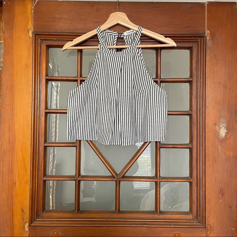 NEED SUPPLY FARROW FOLDED CROP TOP
